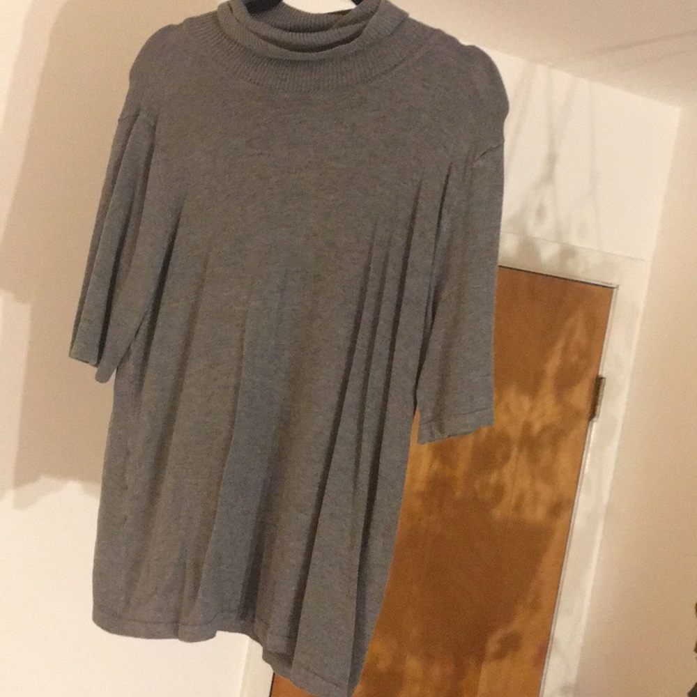 Turtleneck top